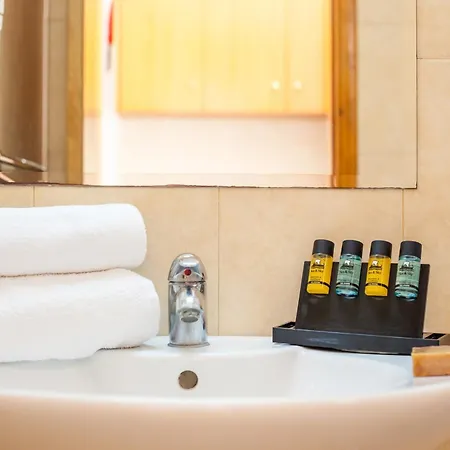 Stavros Melathron 아파트 *