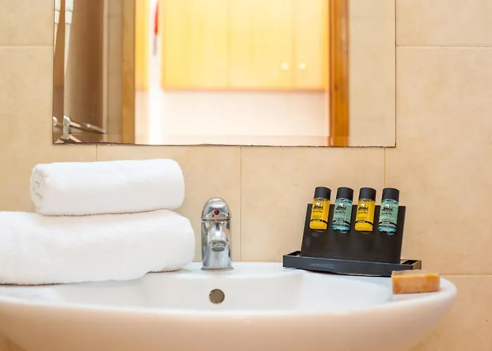 斯塔维罗斯梅拉斯隆公寓旅馆 公寓 *